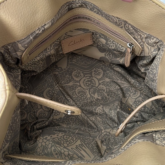 Clarks Leather Handbag - Picture 4 of 5